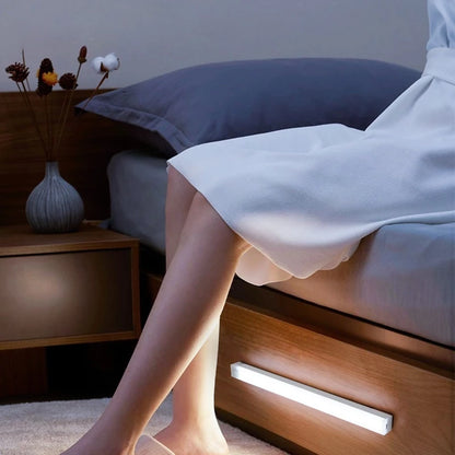 Smart Luminária Inteligente Ultra LED com Sensor de Movimento Sem Fio - Mōva Decor