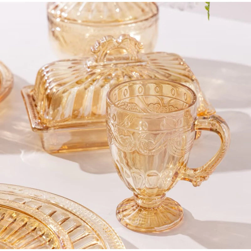 Maison Âmbar™ – Xícaras de Cristal Vintage 190ml (6 un.) — detalhe do acabamento | Mova Decor