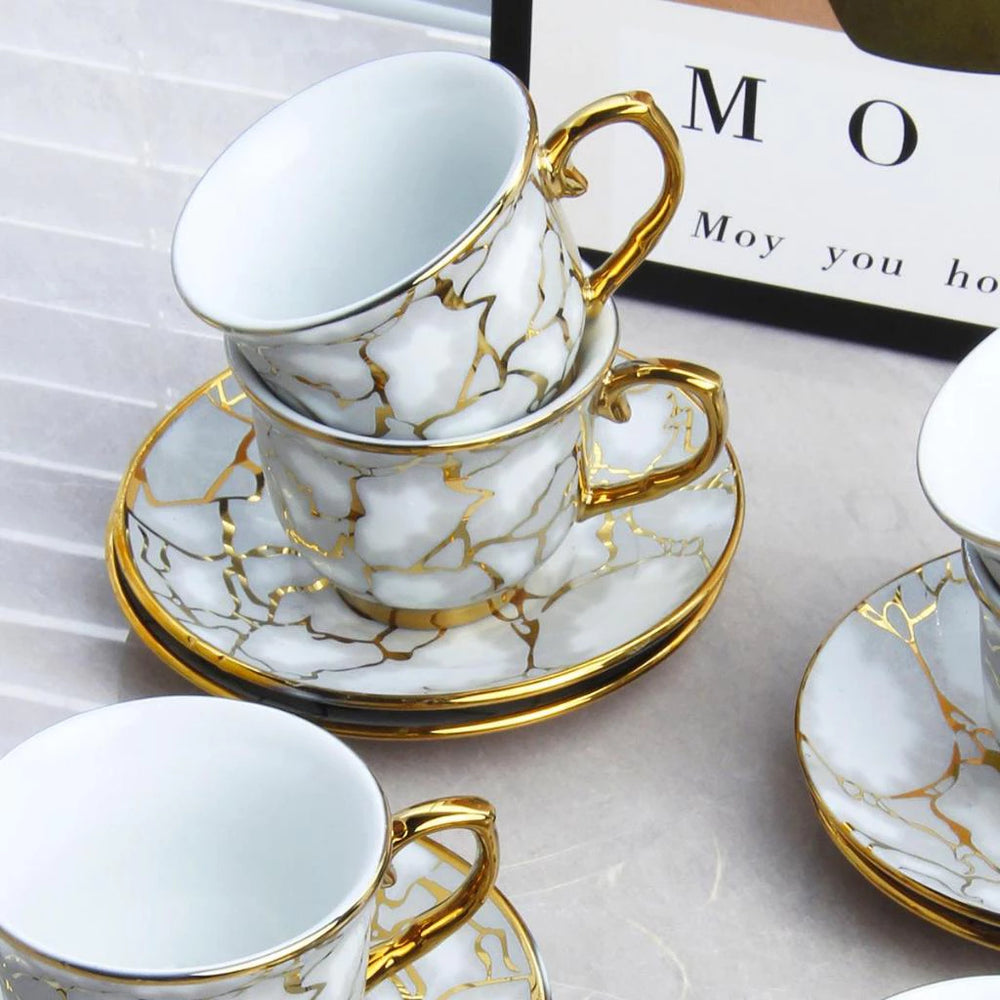 Xícaras de Café em Porcelana - 12 Peças — detalhe do acabamento | Mova Decor