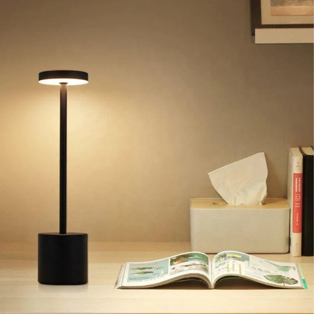 Luminária de Mesa Lumière Touch™ Recarregável LED