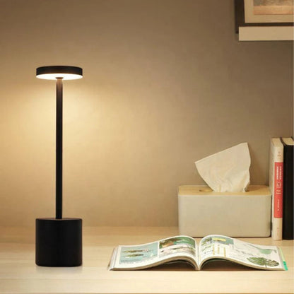 Luminária de Mesa Lumière Touch™ Recarregável LED