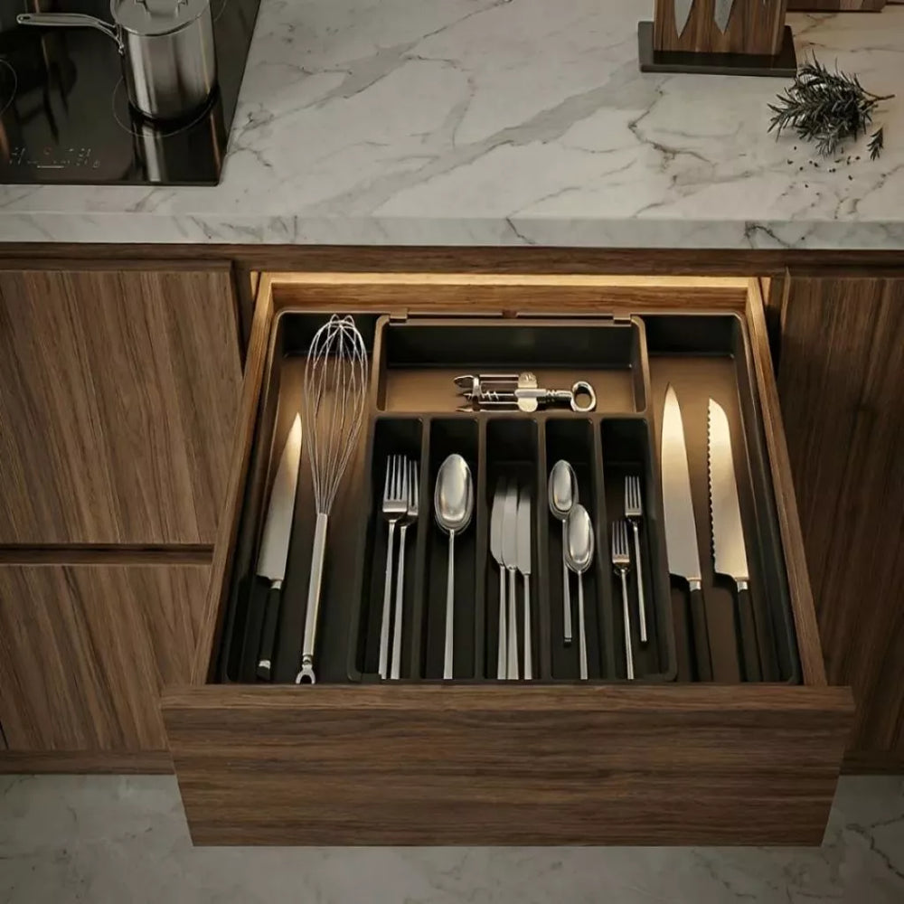 OrgaChef™ – Organizador de Gavetas Extensível para Talheres e Utensílios - Mōva Decor — detalhe do acabamento | Mova Decor