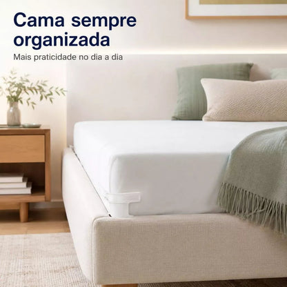 Cama organizada com o fixador invisível FixBed