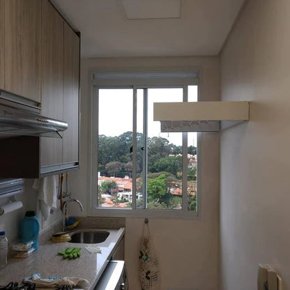 Varal Retrátil Dobrável de Parede MagicLine – Compacto e Inteligente - Mōva Decor